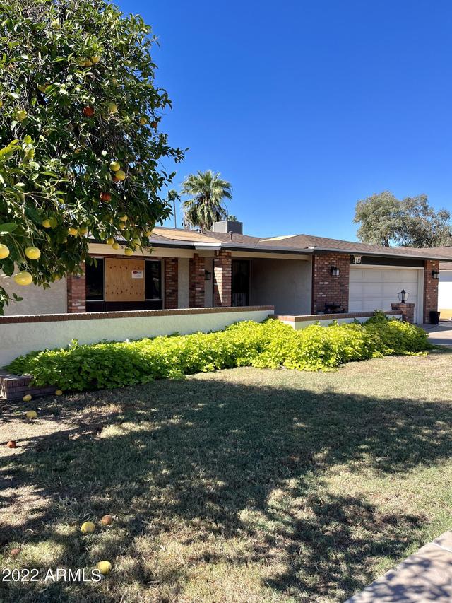 7140 N 15th St., Phoenix, AZ 85020