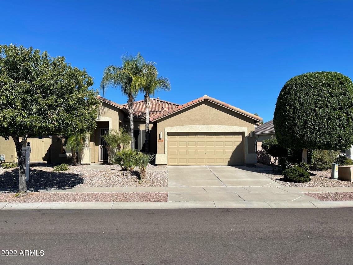16856 W Bristol Ln., Surprise, AZ 85374