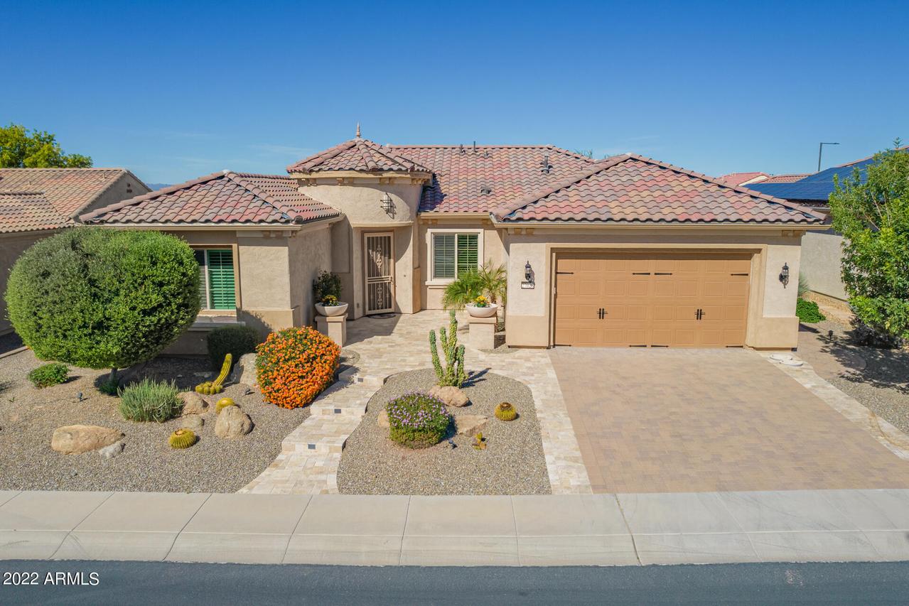 27028 W Oraibi Dr., Buckeye, AZ 85396