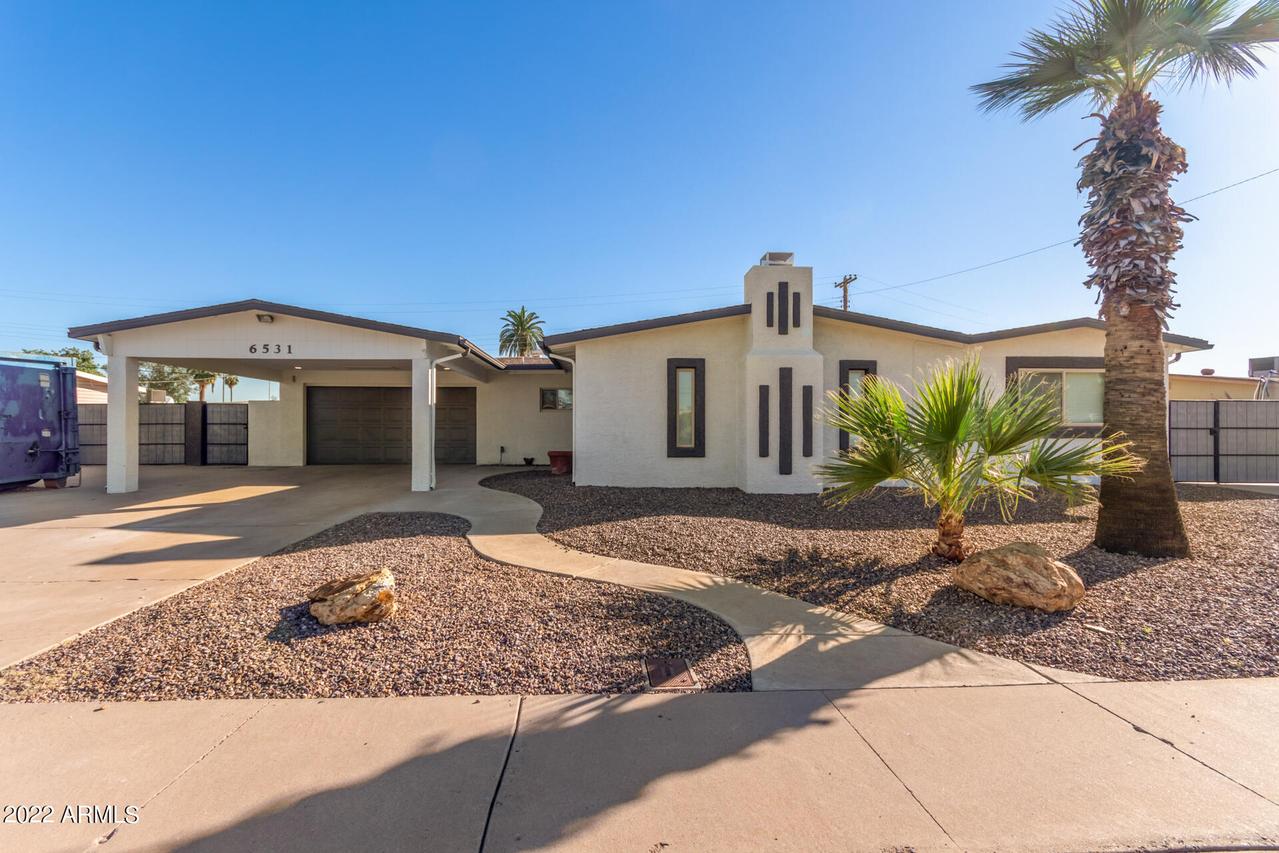 6531 W Medlock Dr., Glendale, AZ 85301