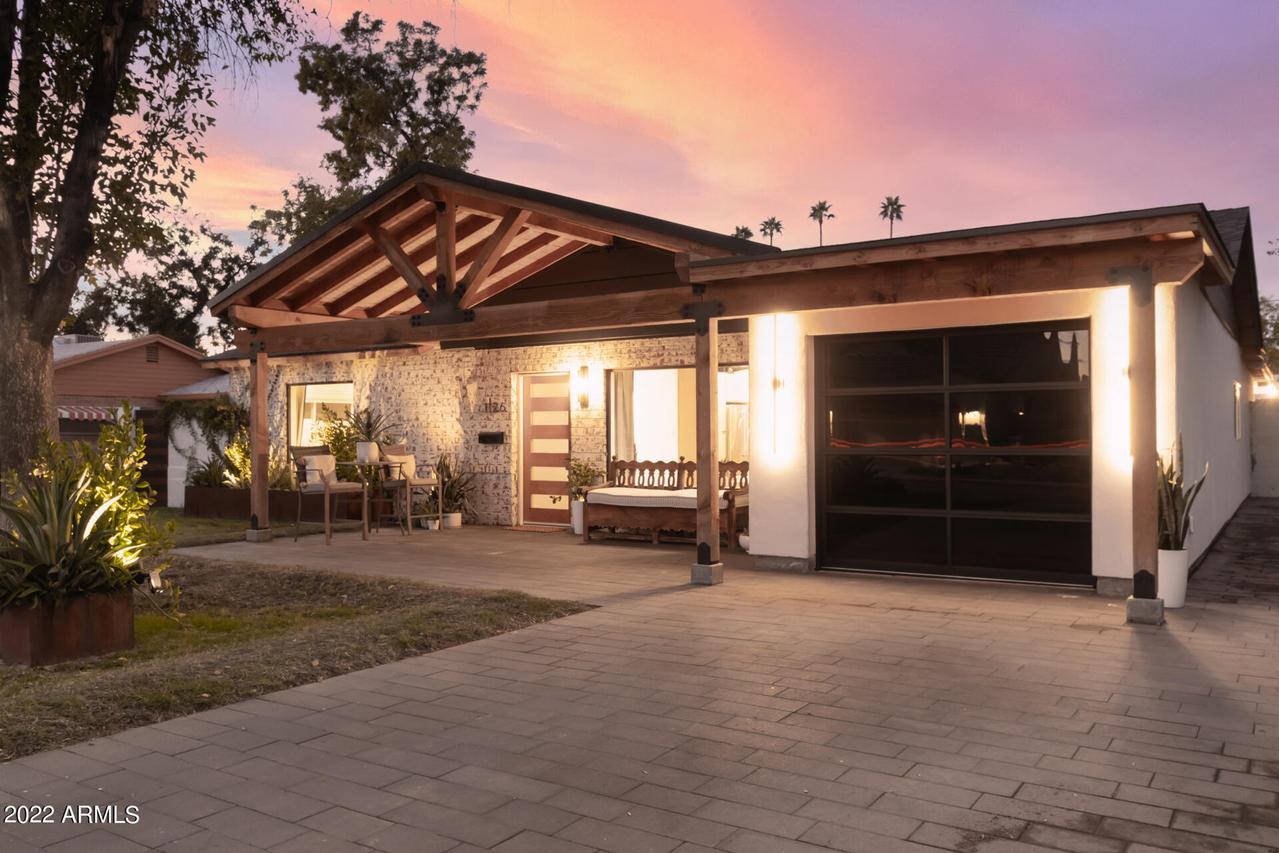 1126 E Ocotillo Rd., Phoenix, AZ 85014