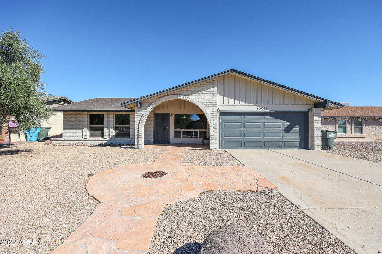 19633 N 3rd Dr., Phoenix, AZ 85027