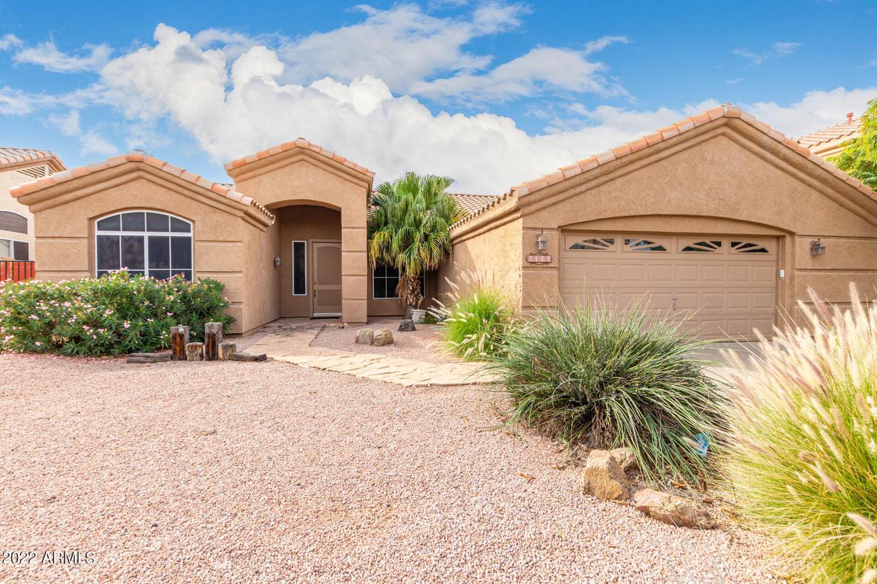 7121 E Laguna Azul Ave., Mesa, AZ 85209
