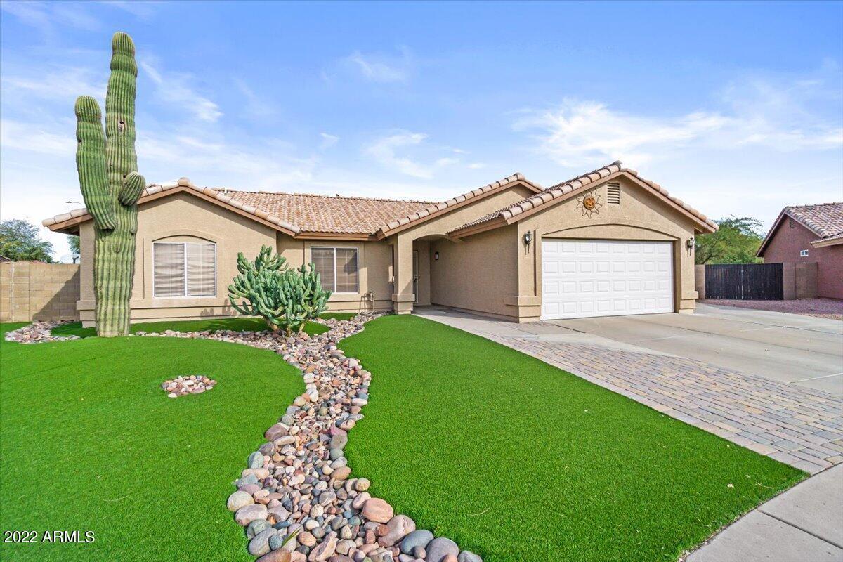 1100 S Crossbow Pl., Chandler, AZ 85286