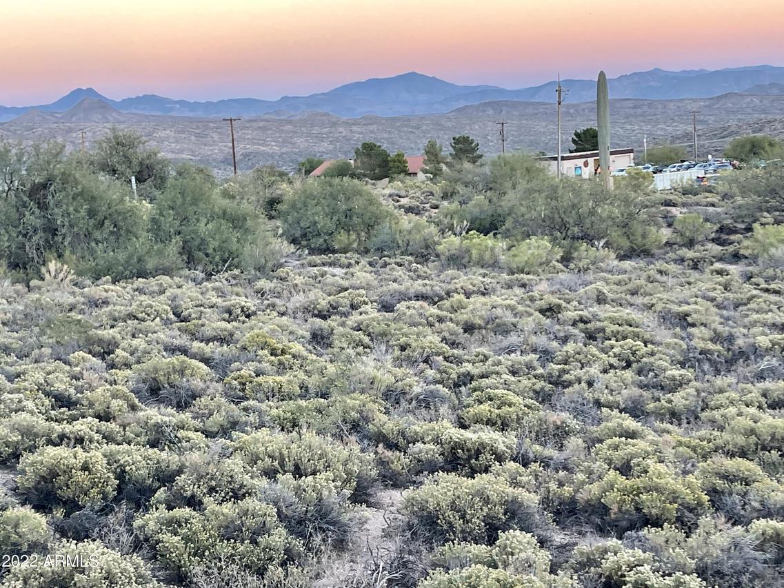 N Old Mine Rd. #200, Cave Creek, AZ 85331