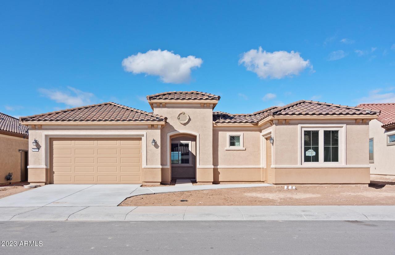 20410 N Wagner Wash Dr., Buckeye, AZ 85396