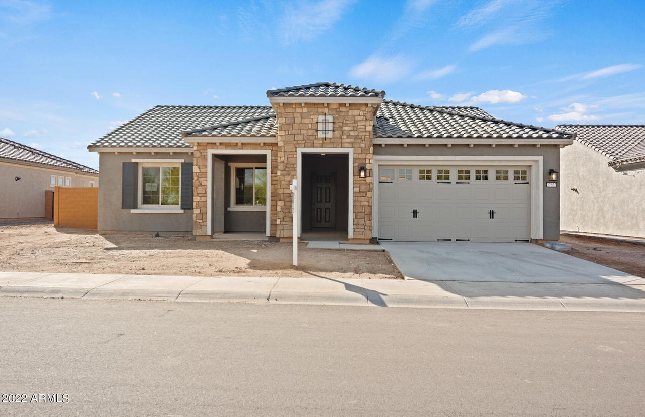 27637 W Mohawk Ln., Buckeye, AZ 85396