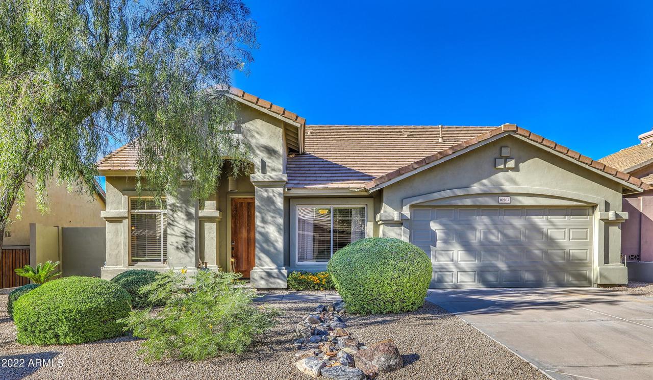 10564 E Tierra Buena Ln., Scottsdale, AZ 85255