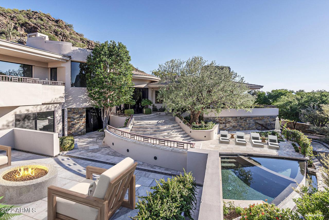 7451 N Las Brisas Ln., Paradise Valley, AZ 85253
