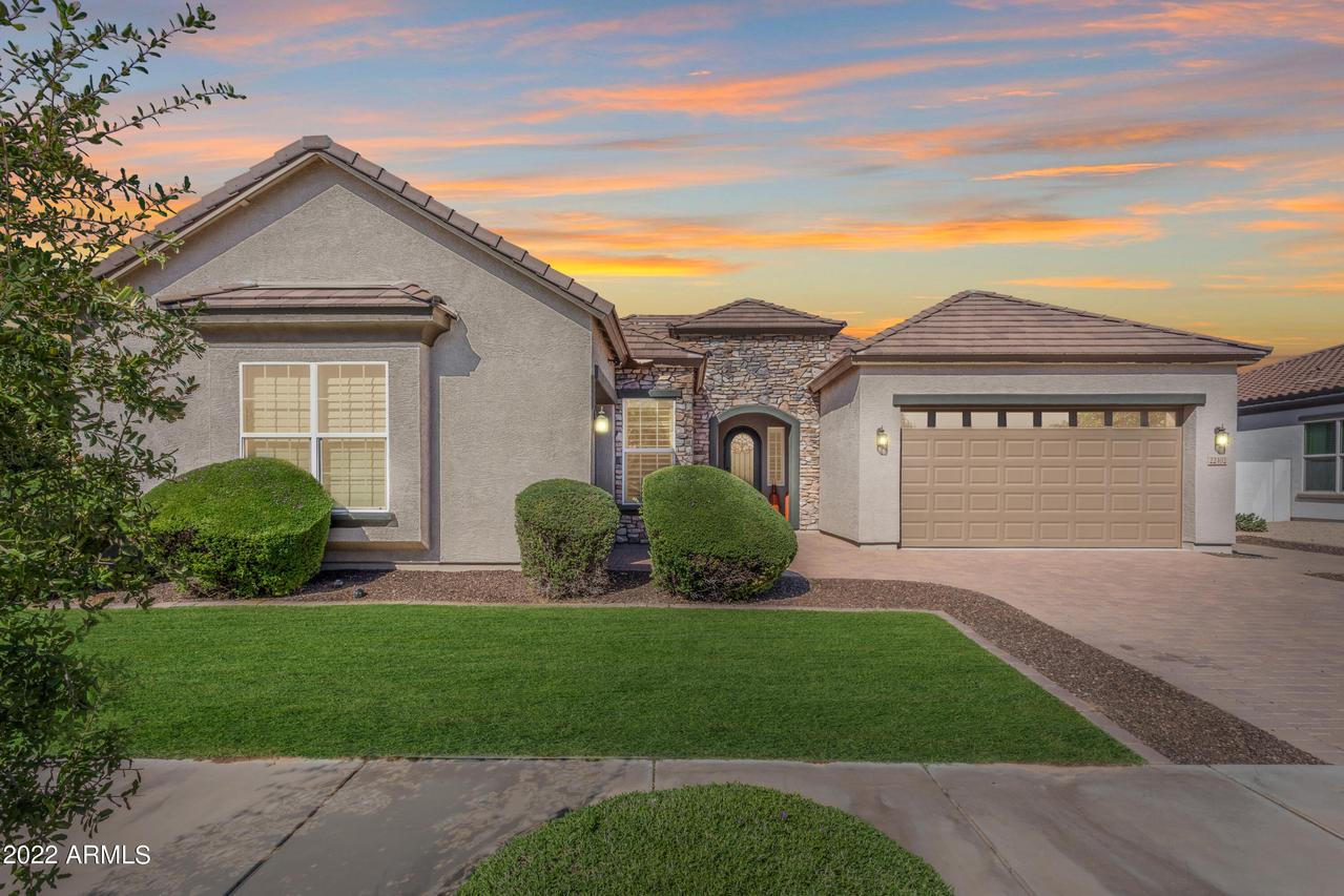 22402 E Pecan Ln., Queen Creek, AZ 85142