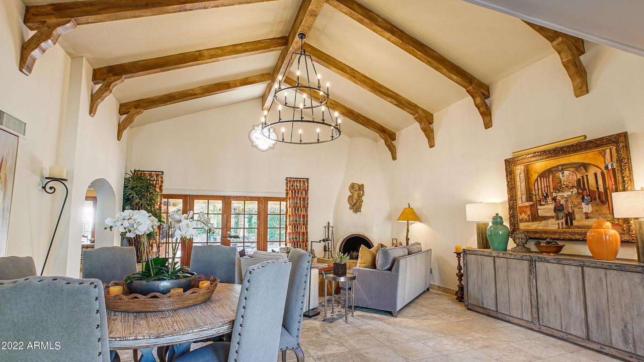 8703 E Clubhouse Way, Scottsdale, AZ 85255