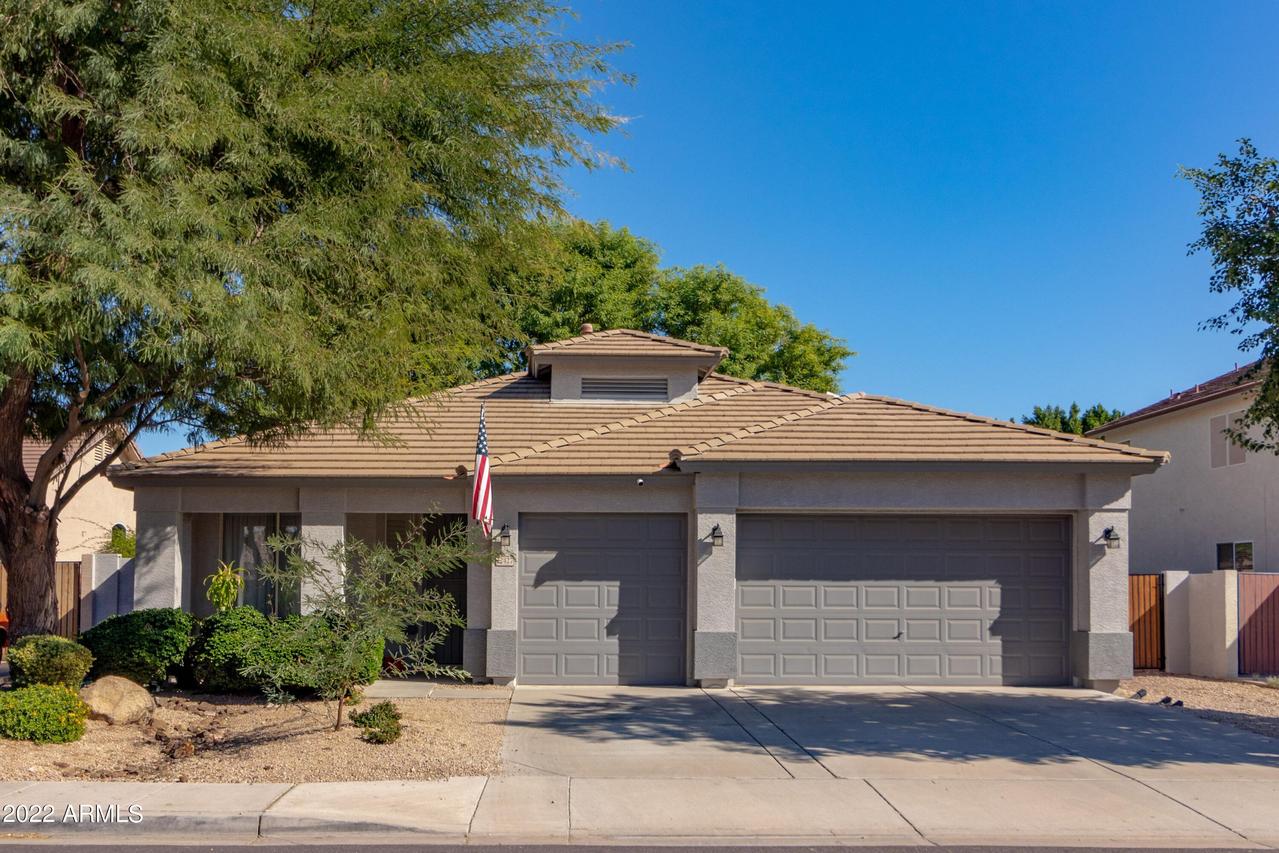 22427 N 78th Ln., Peoria, AZ 85383