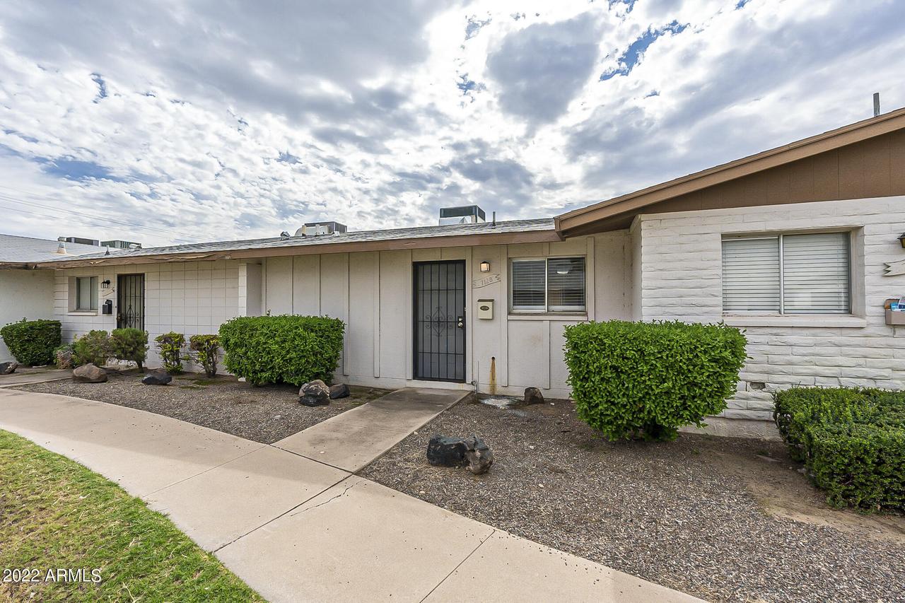 7128 W Minnezona Ave., Phoenix, AZ 85033