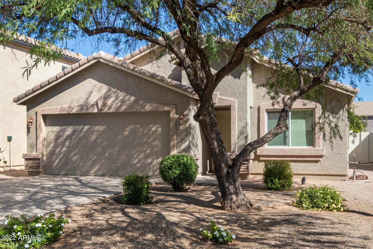 28233 N Silver Ln., San Tan Valley, AZ 85143