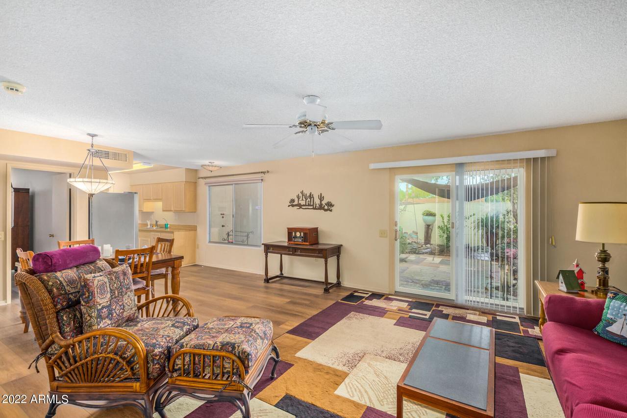 17613 N 105th Ave., Sun City, AZ 85373