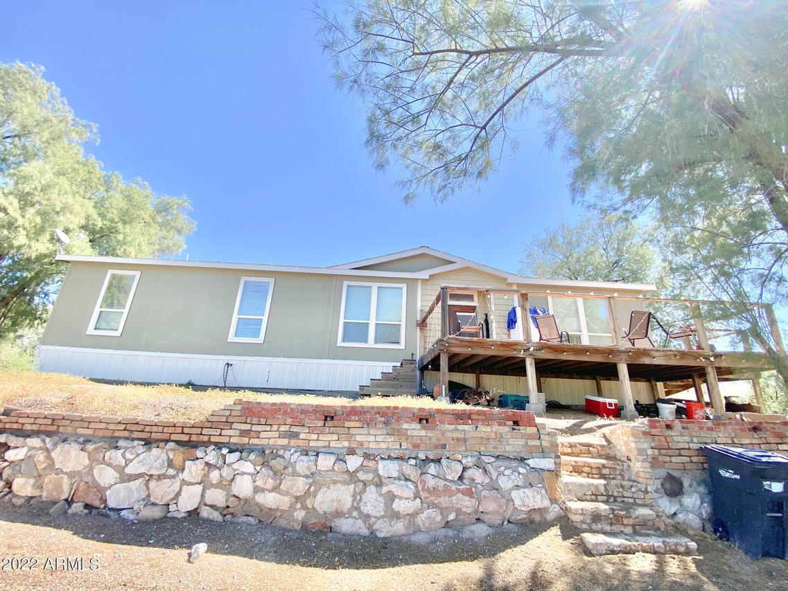 658 N Utah Ave., Hayden, AZ 85135