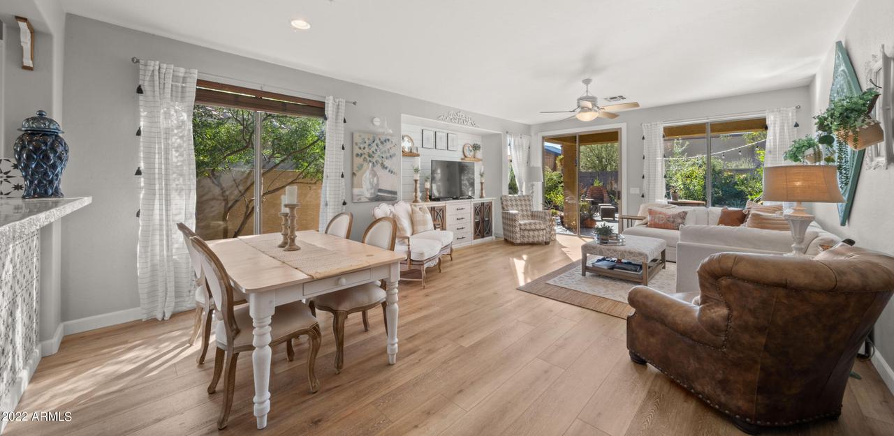 3363 W Thoreau Ln., Anthem, AZ 85086