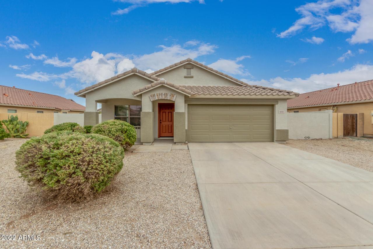 1150 E Chelsea Dr., San Tan Valley, AZ 85140