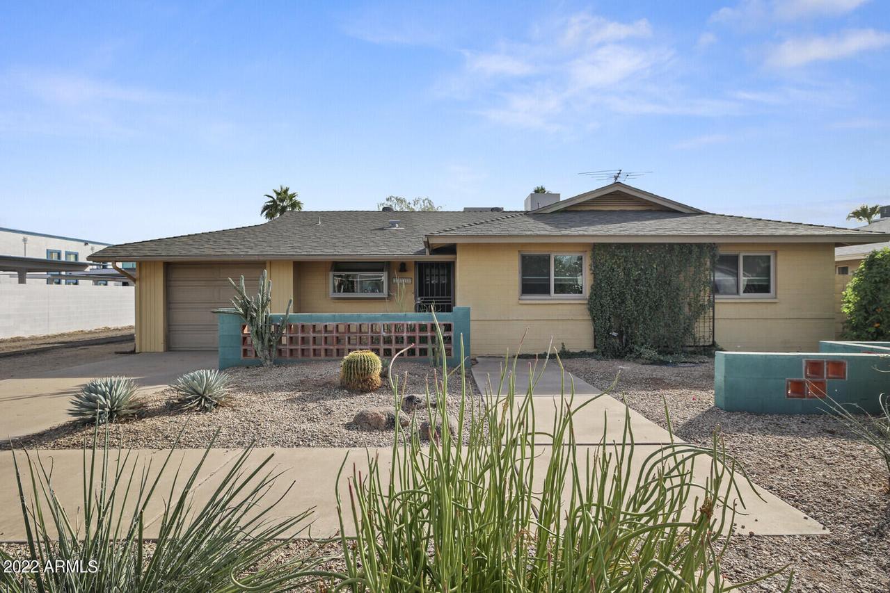 3133 E Flower St., Phoenix, AZ 85016