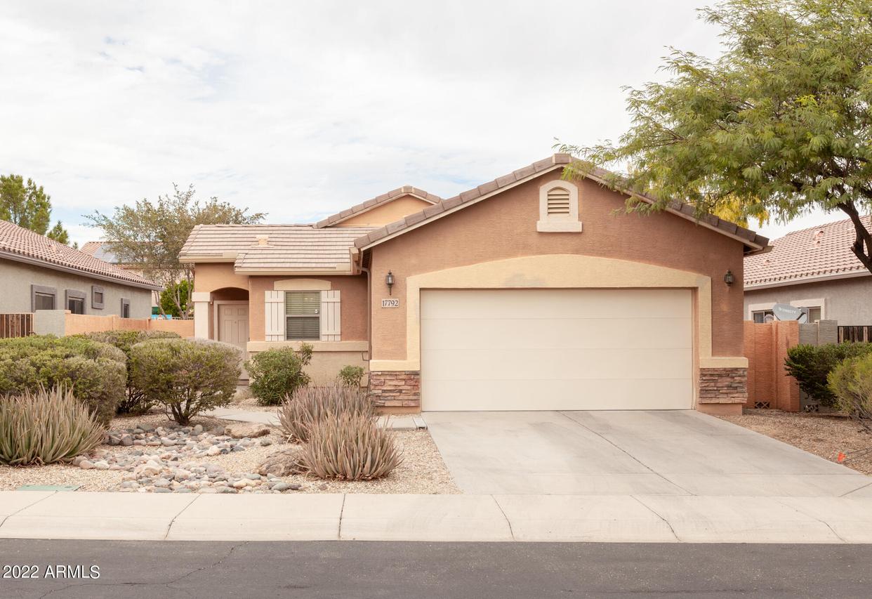 17792 W Paradise Ln., Surprise, AZ 85388