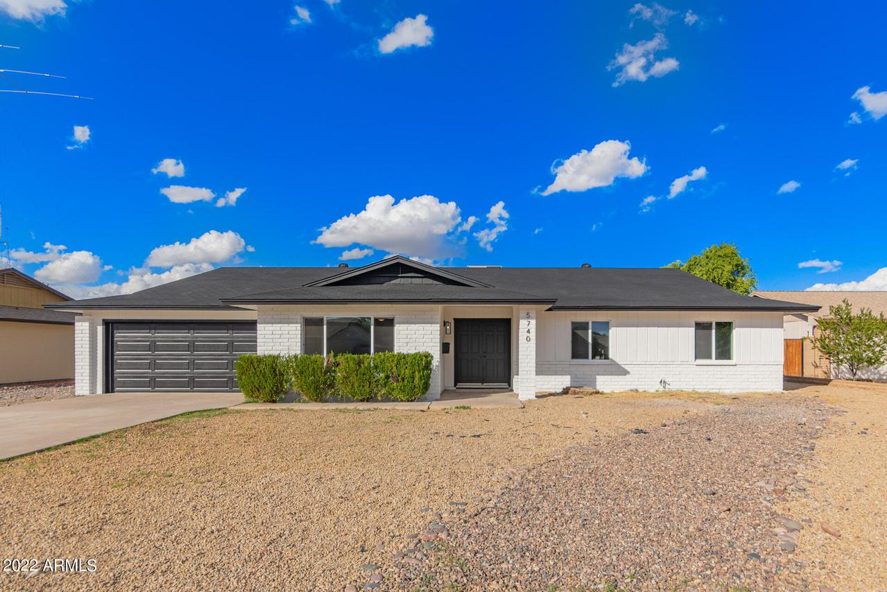 5740 W Evergreen Rd., Glendale, AZ 85302