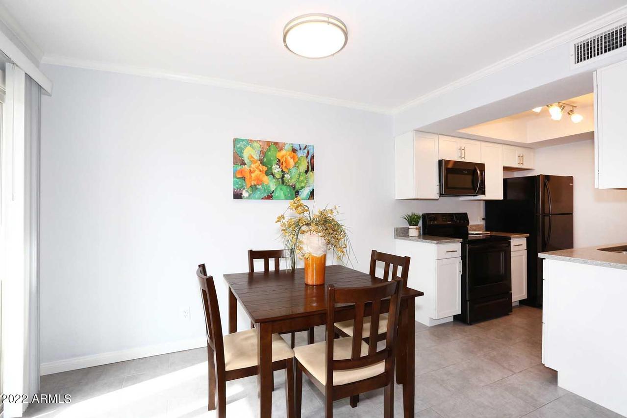 7350 N Via Paseo Del Sur #Q-106, Scottsdale, AZ 85258