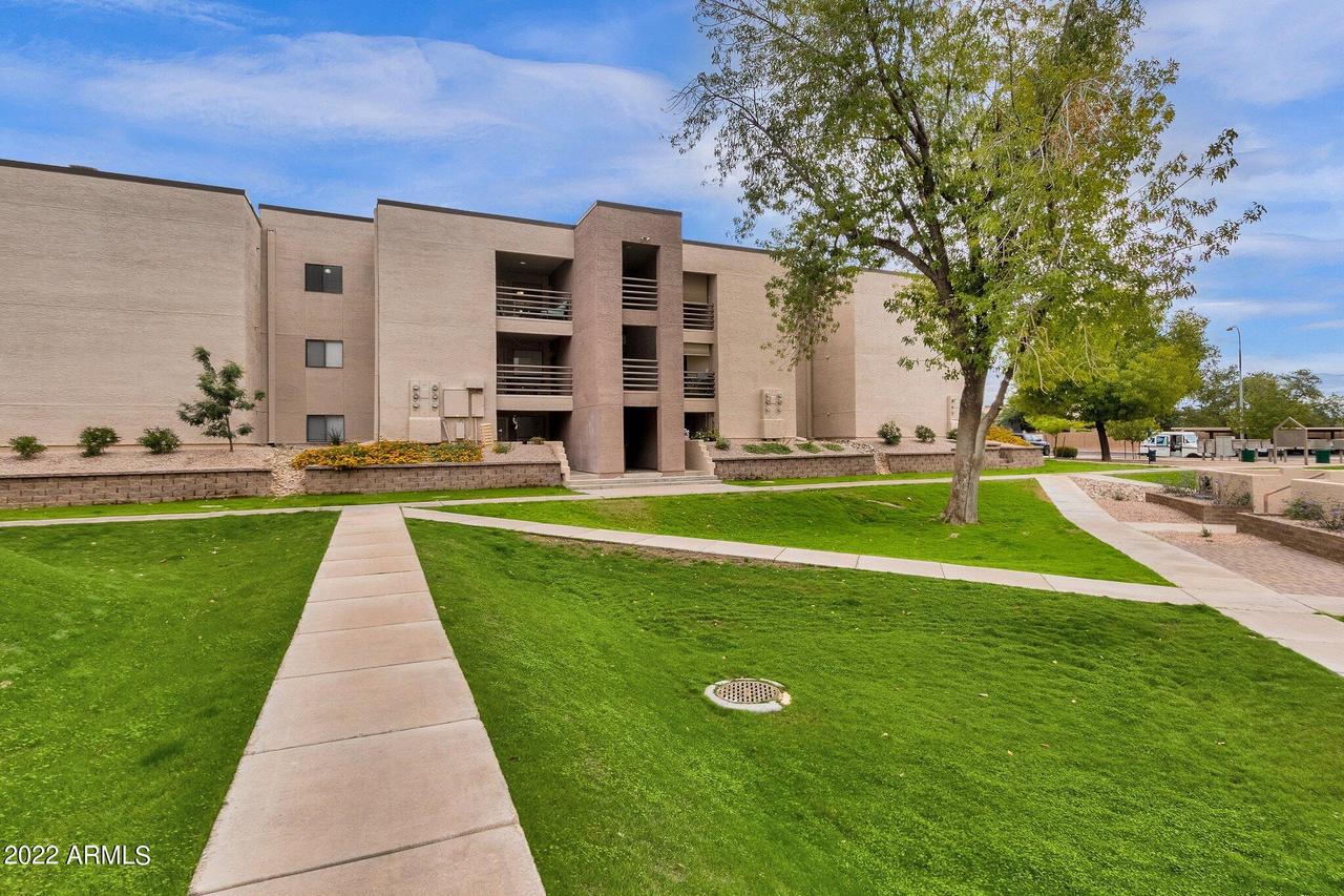 1340 N Recker Rd. #314, Mesa, AZ 85205