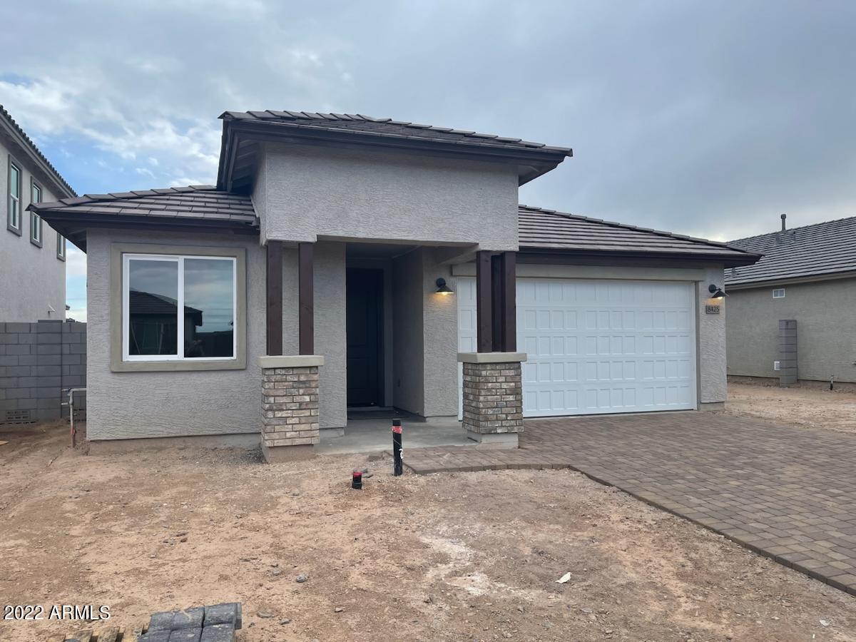 8425 W Atlantis Way, Tolleson, AZ 85353