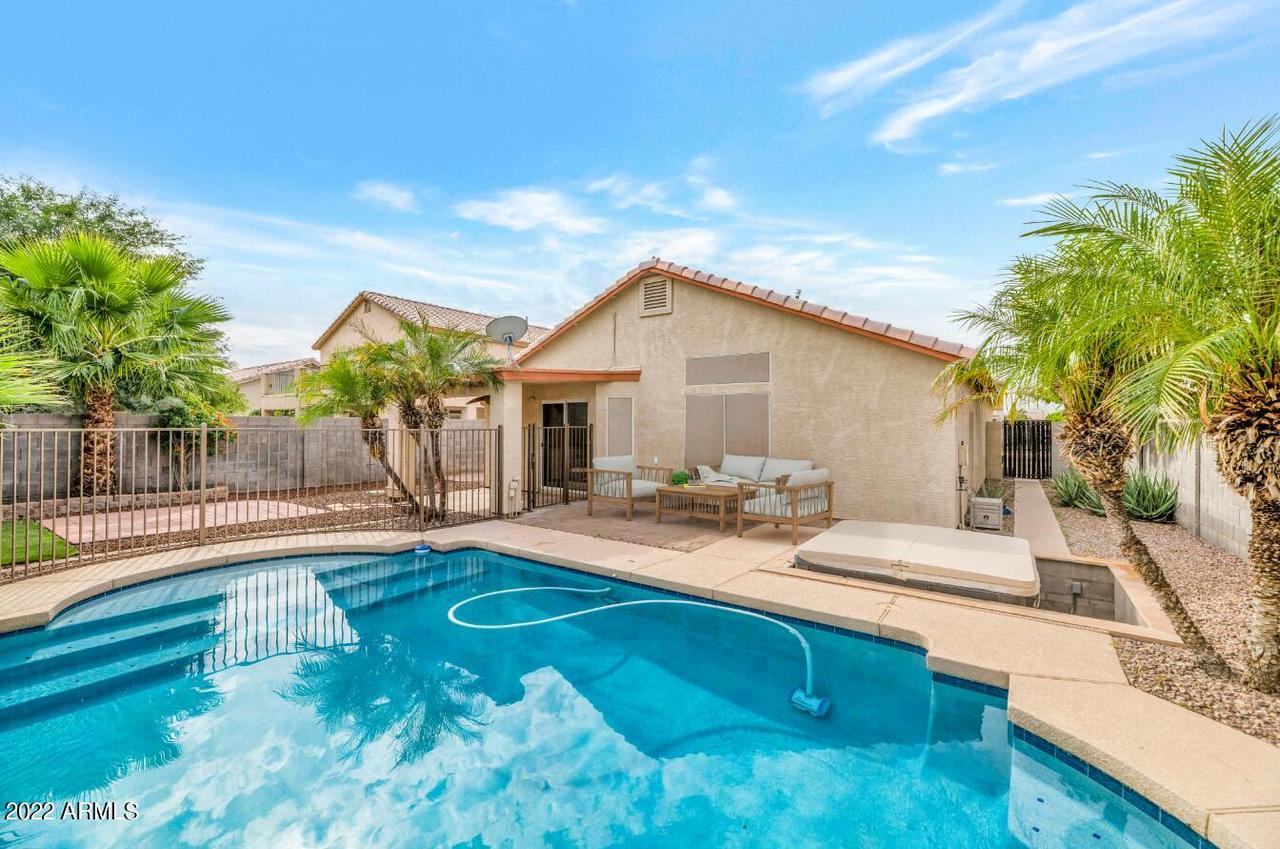 8776 W Greer Ave., Peoria, AZ 85345