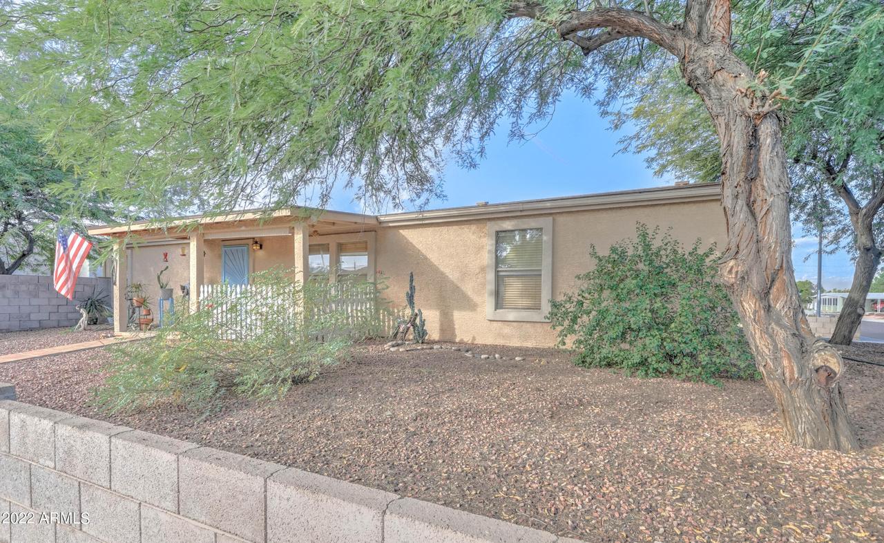 6501 W Eva St., Glendale, AZ 85302