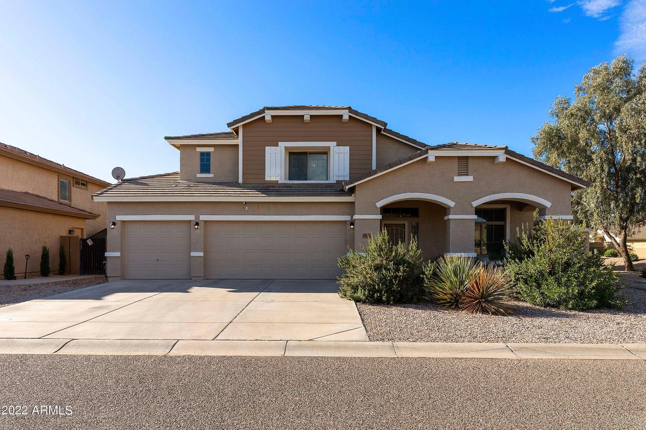 2077 W Quick Draw Way, Queen Creek, AZ 85144