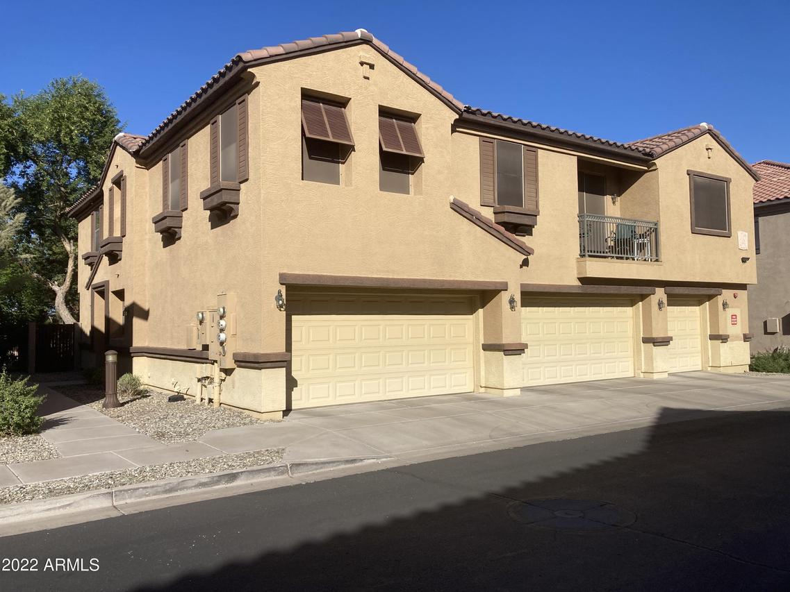 2852 E Dunbar Dr., Phoenix, AZ 85042