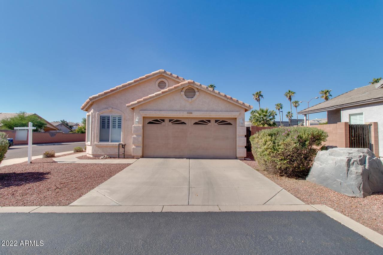 1930 E Phelps Rd., Phoenix, AZ 85022
