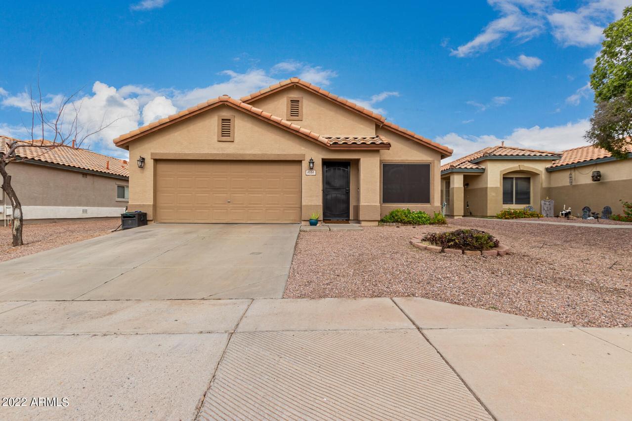8550 E Desert Ln., Mesa, AZ 85209