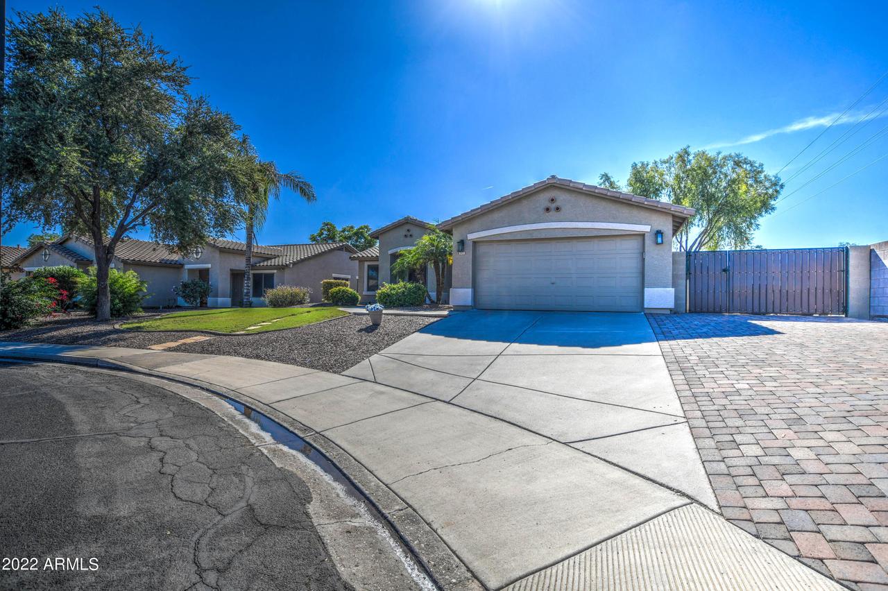 2421 E Toledo Ct., Gilbert, AZ 85295