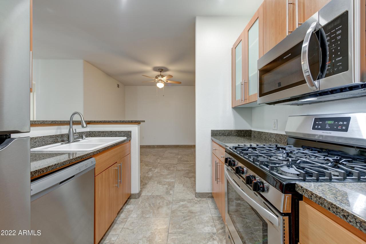 6900 E Princess Dr. #1130, Phoenix, AZ 85054