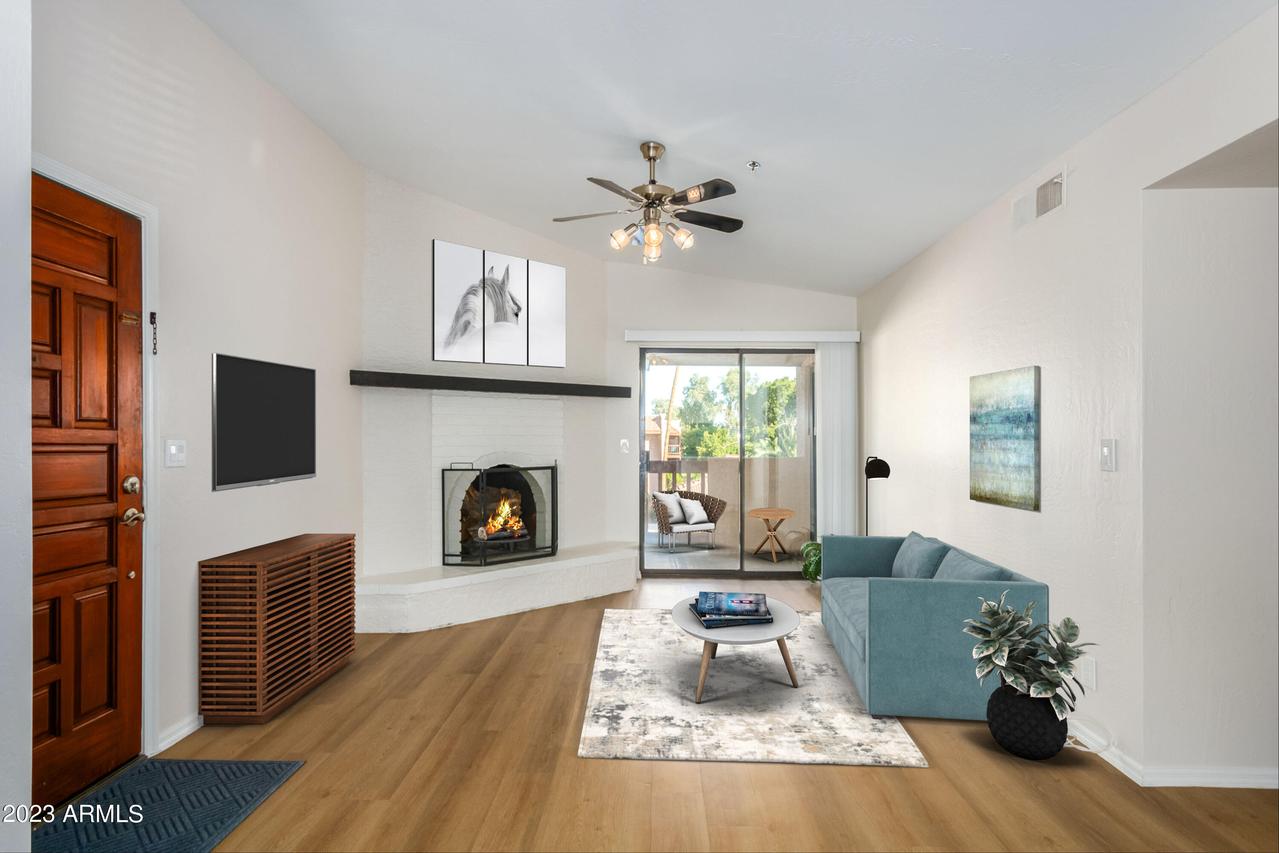 3031 N Civic Center Plz. #307, Scottsdale, AZ 85251