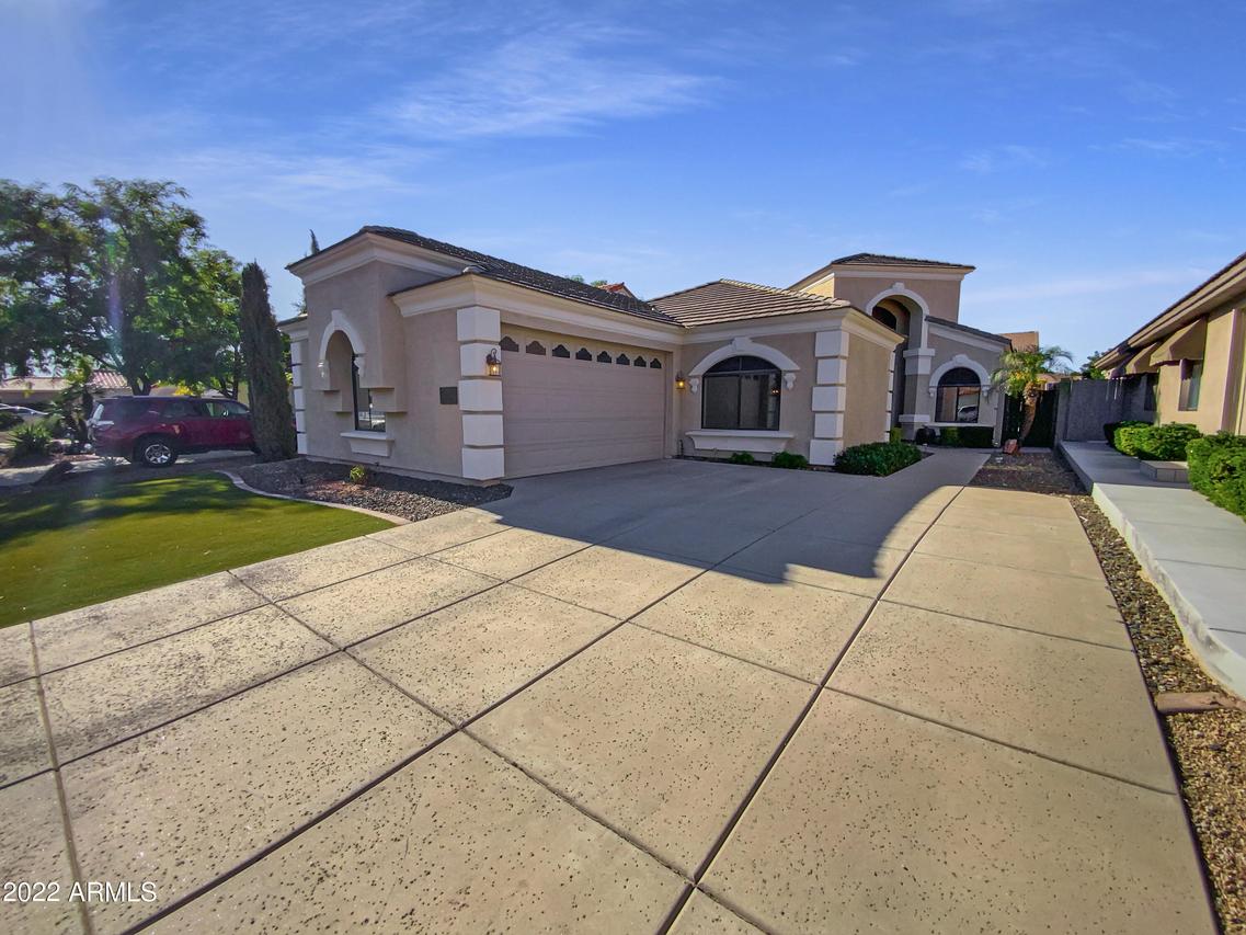 21644 N 61st Ave., Glendale, AZ 85308
