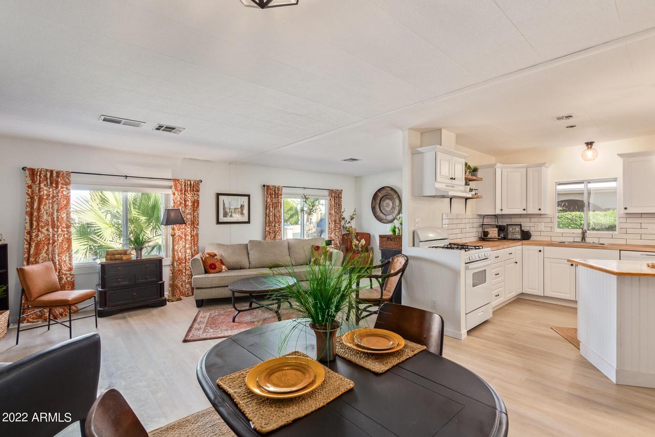 9221 E Citrus Ln., Sun Lakes, AZ 85248