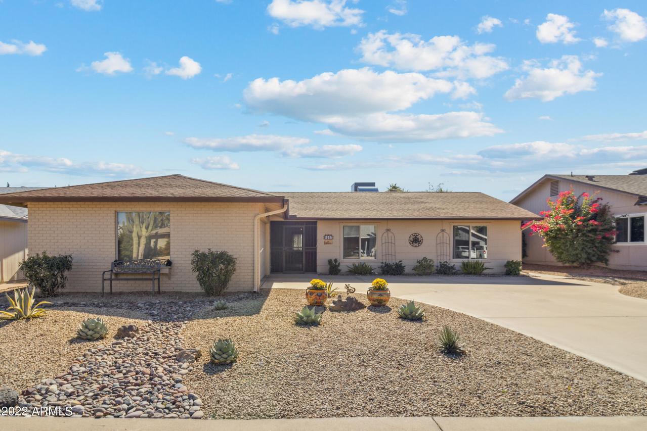 4267 E Yawepe St., Phoenix, AZ 85044