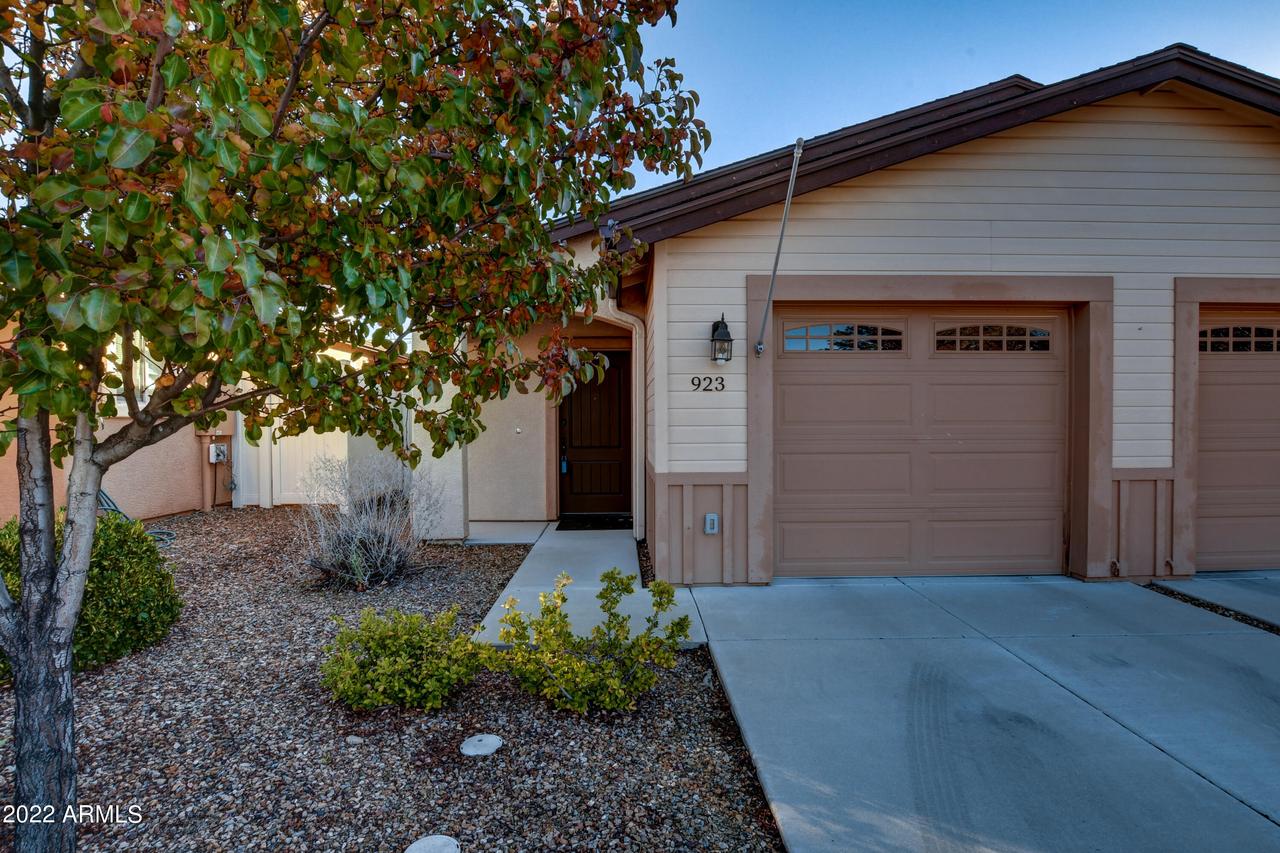 923 Gail Gardner Way, Prescott, AZ 86305