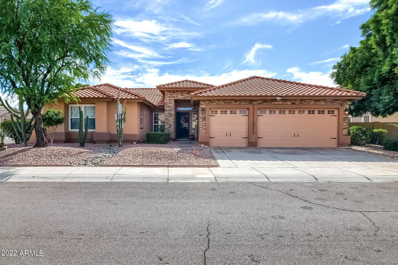 5309 W Mohawk Ln., Glendale, AZ 85308