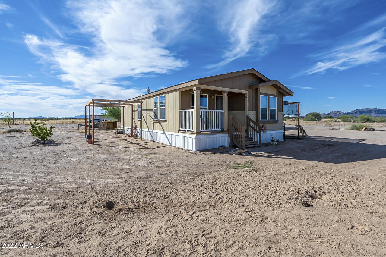 53621 W Baseline Rd., Tonopah, AZ 85354