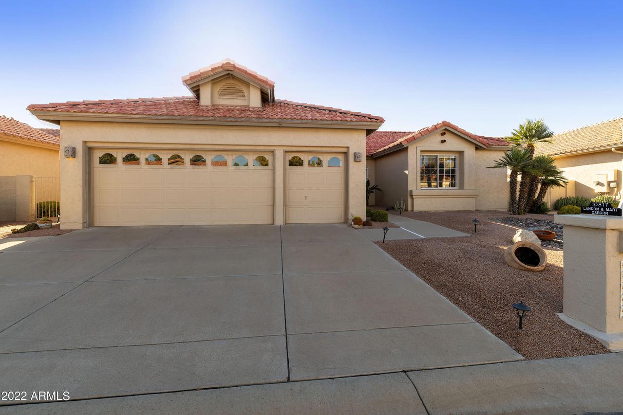 10817 E Silvertree Dr., Sun Lakes, AZ 85248