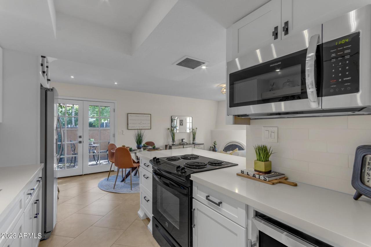 1131 E North Ln. #2, Phoenix, AZ 85020