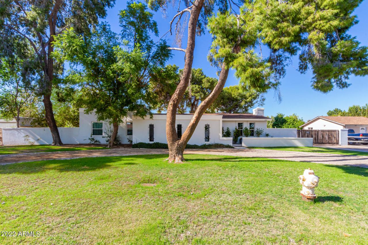 904 N Christa Way, Tolleson, AZ 85353