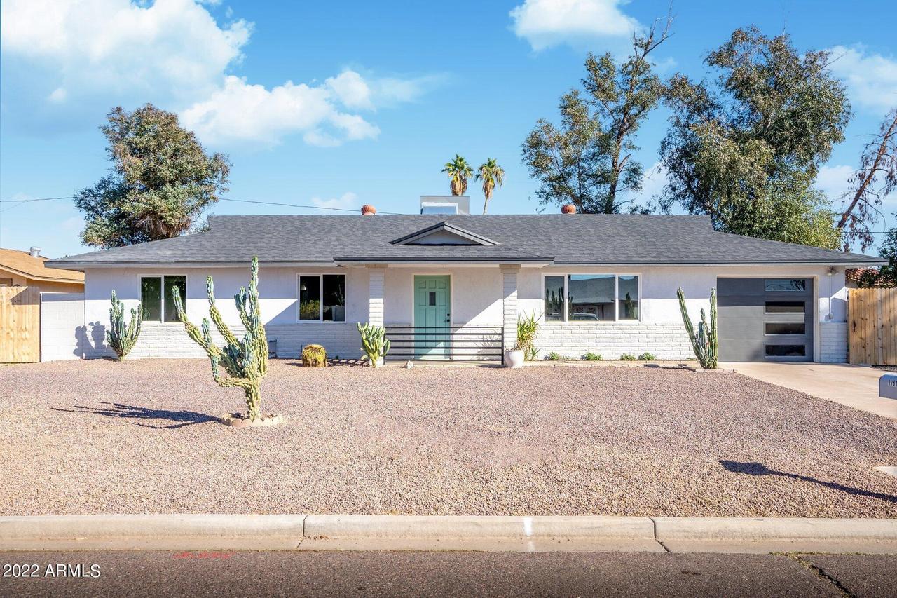 17819 N 42nd Pl., Phoenix, AZ 85032