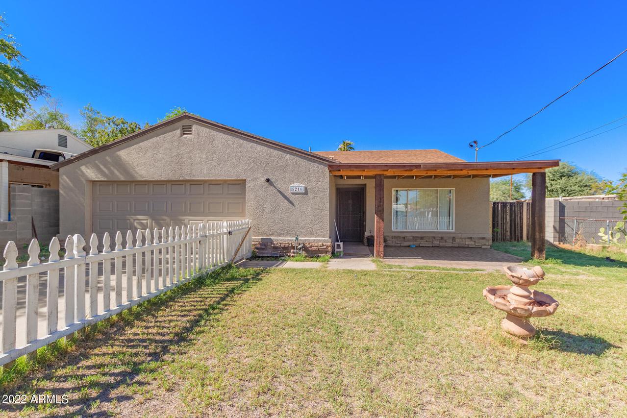 5216 S 4th St., Phoenix, AZ 85040