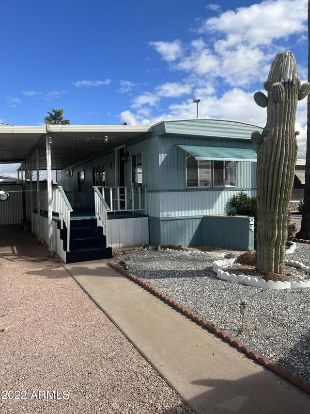 800 W Apache Trail #24, Apache Junction, AZ 85120