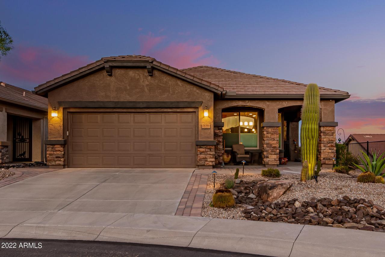 31705 N Skyline Ct., San Tan Valley, AZ 85143